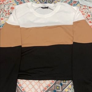 3 color long sleeve cropped tee